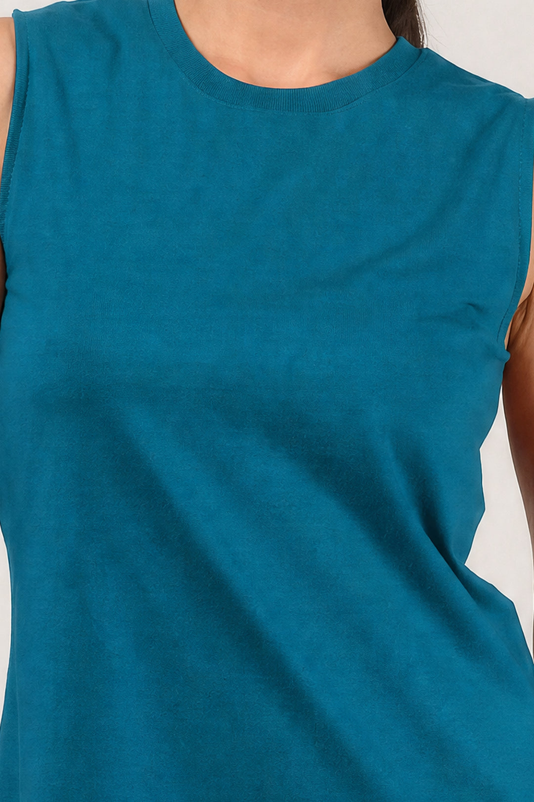 Vestido New York 3121 · Color: VP · Detalle de cuello y tejido 