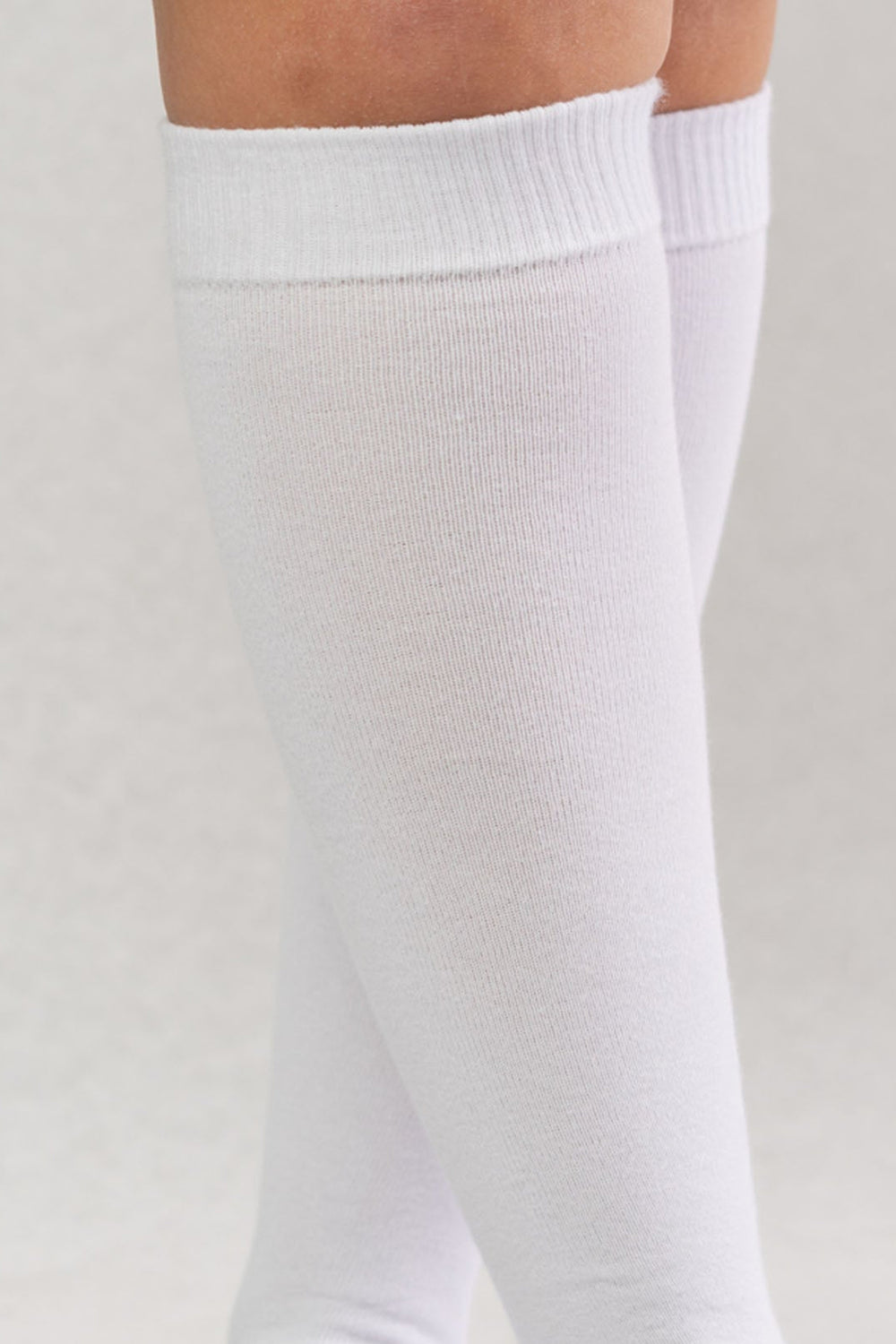 Medias Largas Escolar 3227 · Color: BL · Detalle de puño y tejido #color_bl