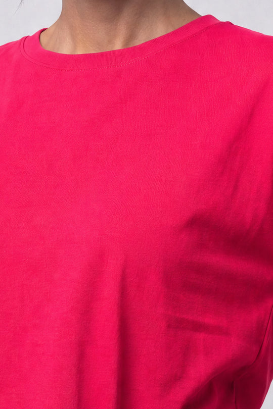 Franela Manila 1352 · Color: RZ · Detalle de cuello y tejido 