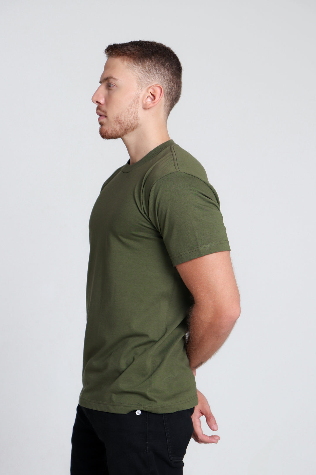 Franela Clásica Cuello O de hombre 1300VO - Verde Oliva - Foto 03 