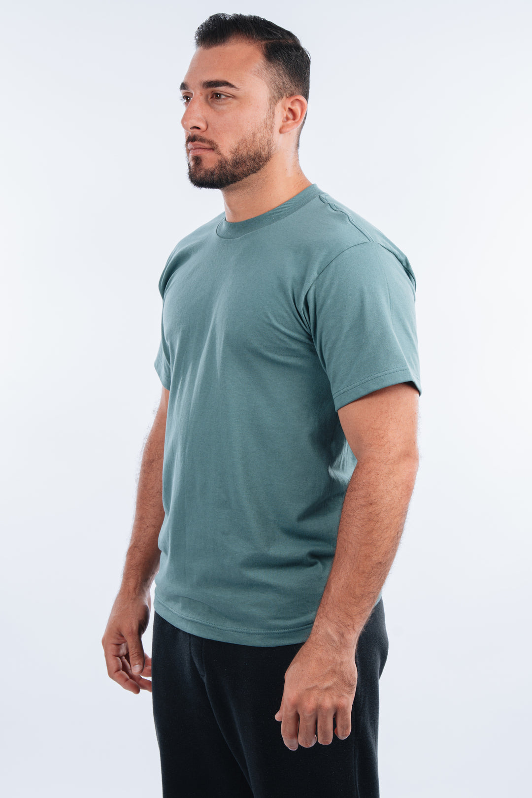 Franela Clásica Cuello O de hombre 1300VS - Verde Salvia - Foto 01 