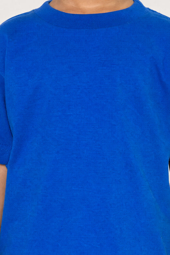 Franela Clásica Cuello O 1300 · Niño · Color: ZR · Detalle de cuello y tejido 