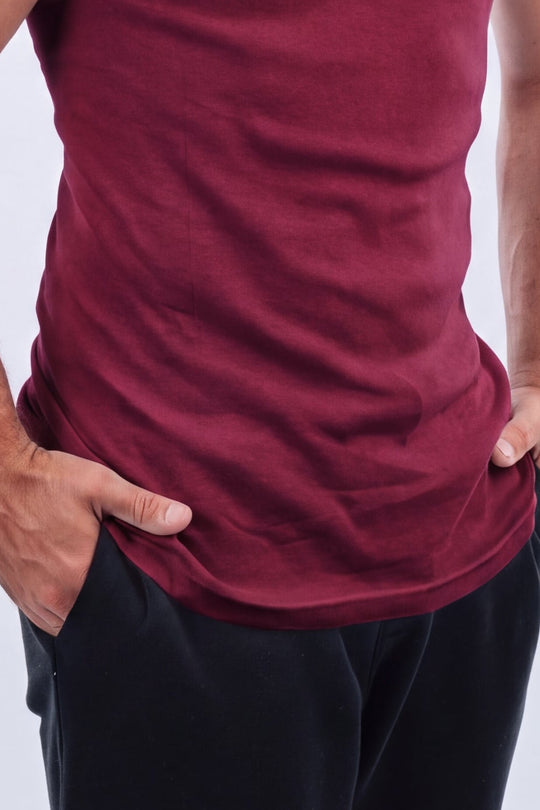 Camiseta Clásica 1100 TE - Detalle caída y ruedo 