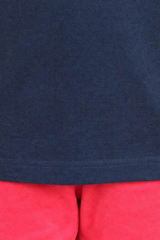 Franela Clásica Cuello O 1300 · Niña · Color: ZM · Detalle de ruedo y costura 